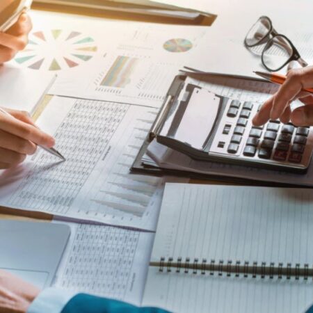 تفاوت-حسابداری-مالی-و-مدیریتی-1
